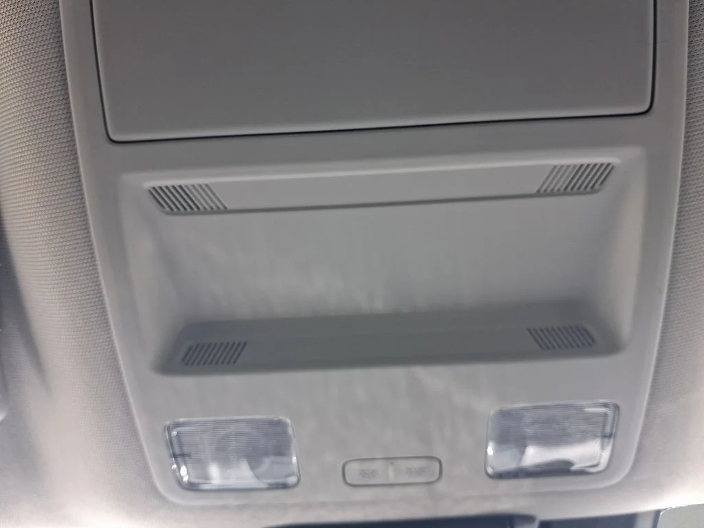 Used 2024 Azure Gray Metallic Ford XLT image 15