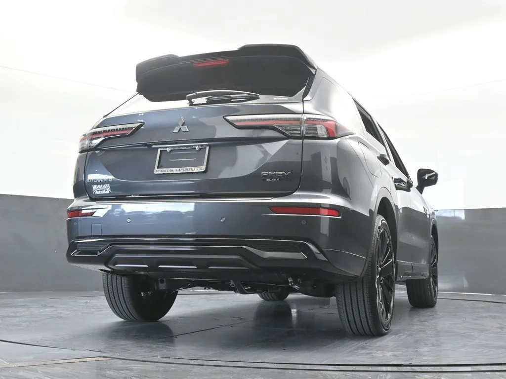 New 2026 Graphite Gray Mitsubishi BLACK EDITION S-AWC image 63