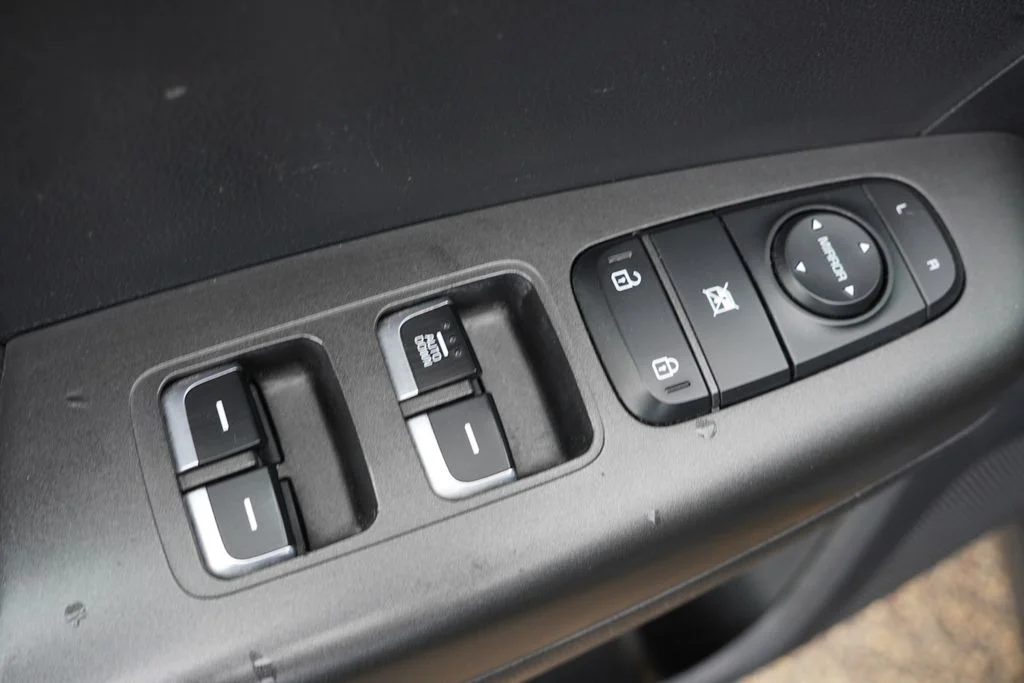 Certified Used 2020 Pacific Blue Kia LX image 21