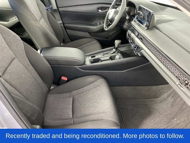 Used 2025 Silver Honda LX image 10