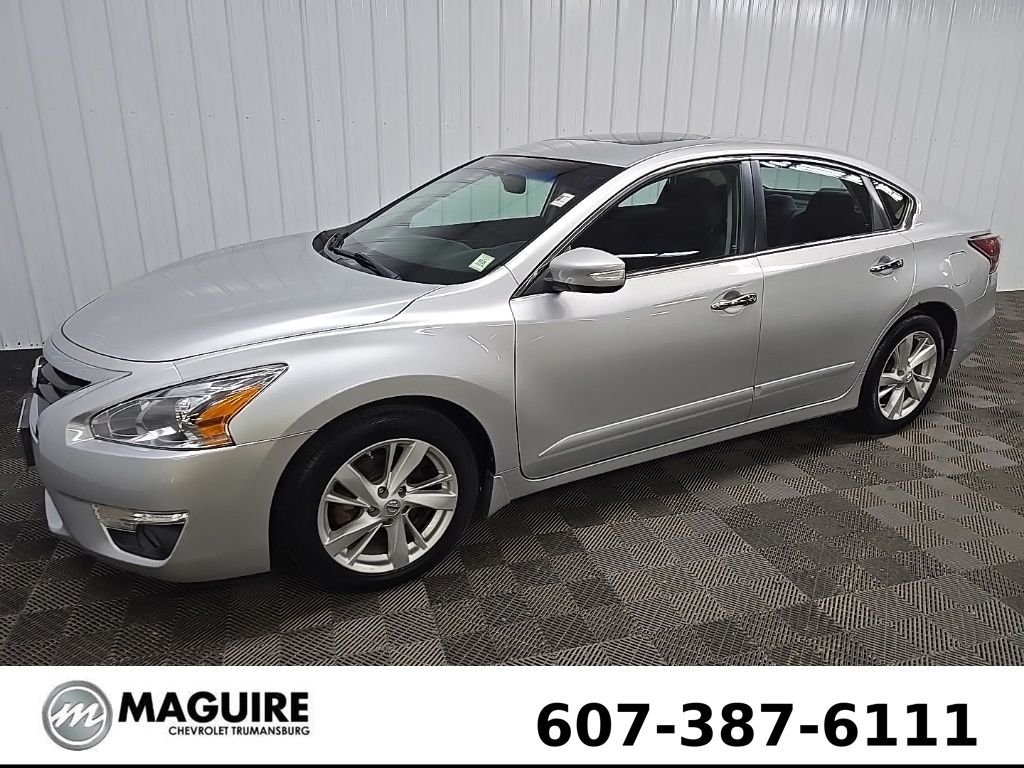 Used 2015 Silver Nissan 2.5 SV image 6