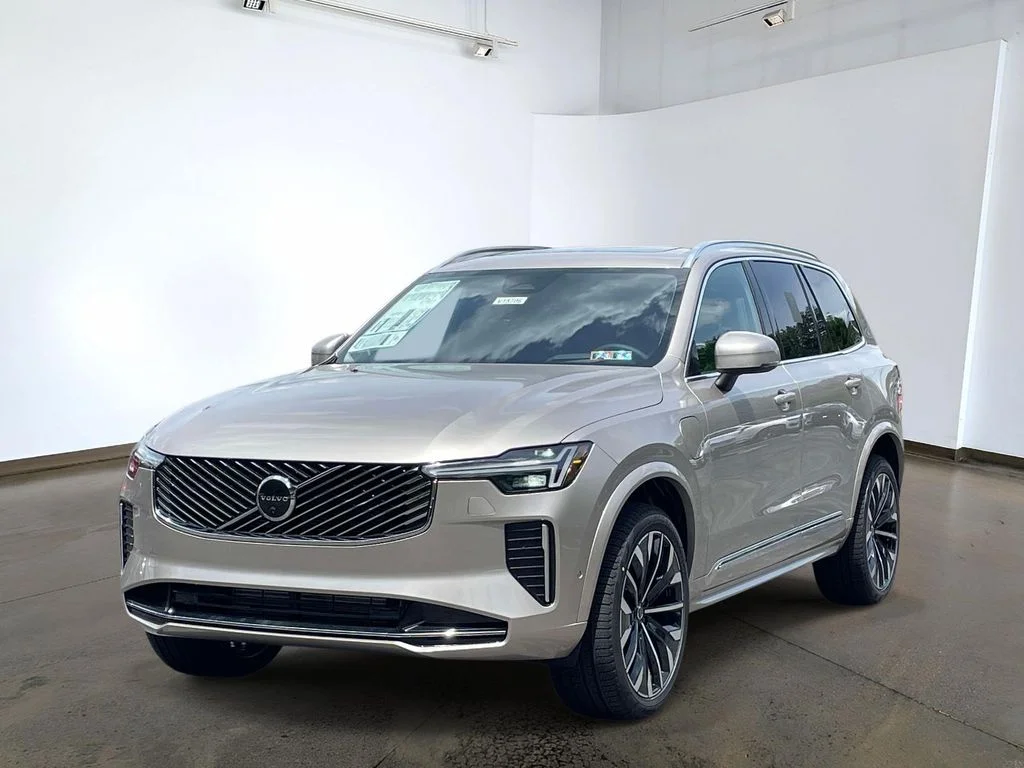 2026 Volvo XC90 T8 Recharge Ultra Bright 6-Seater 4WD's photo