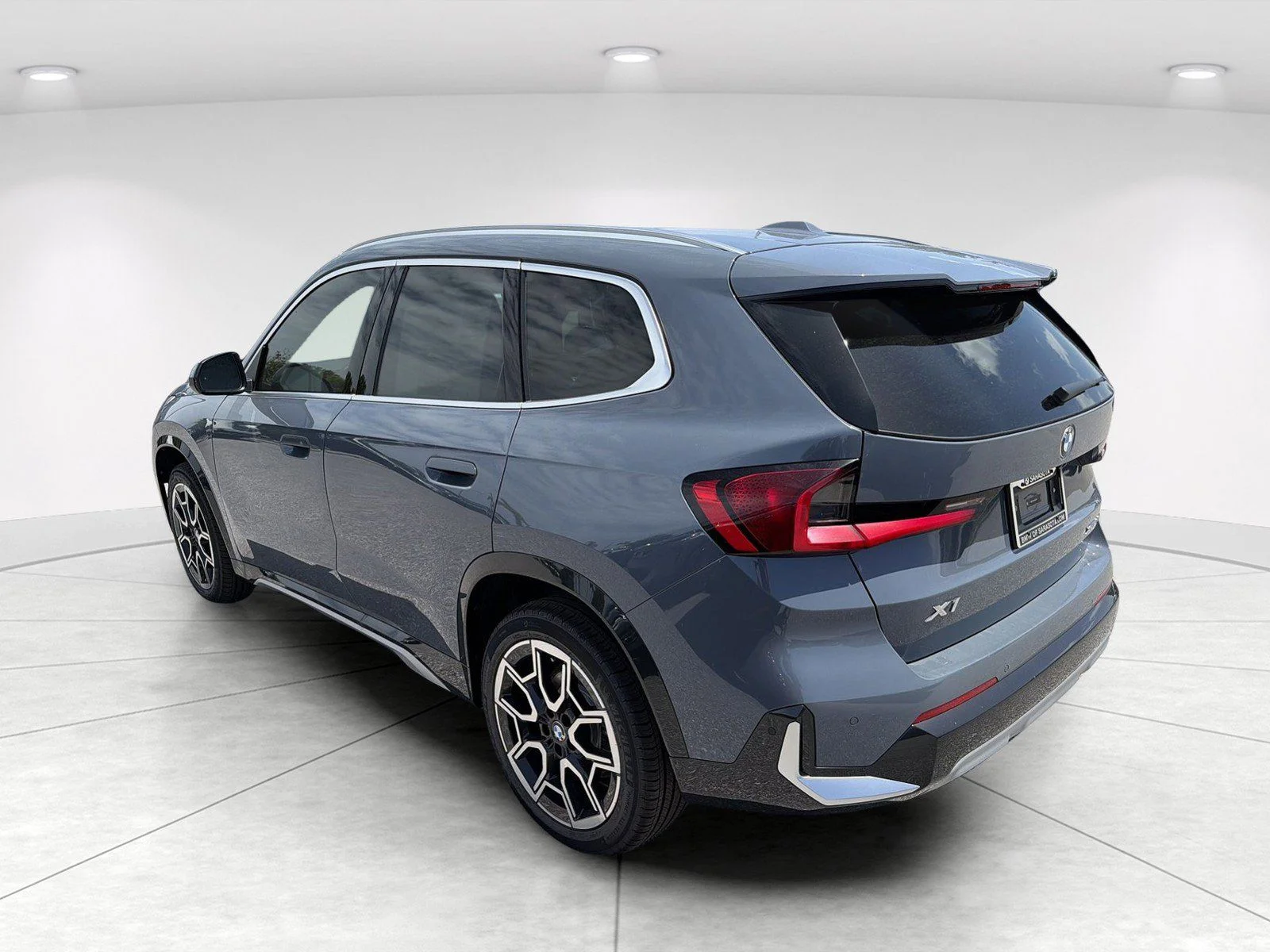 New 2026 Storm Bay Metallic BMW xDrive28i image 6