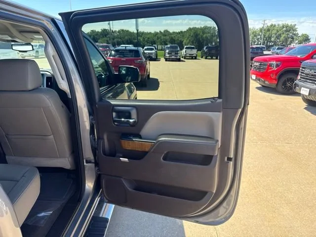 2017 GMC Sierra 1500 SLT - Photo 16