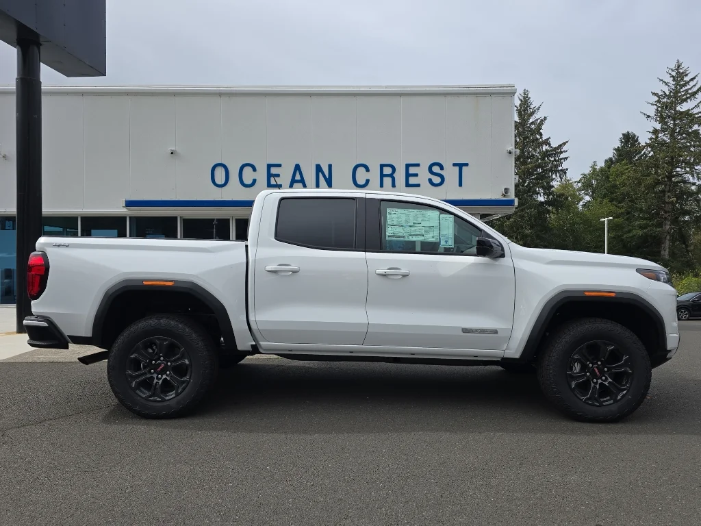 2025 GMC Canyon 4WD Elevation Crew Cab Short Box's photo