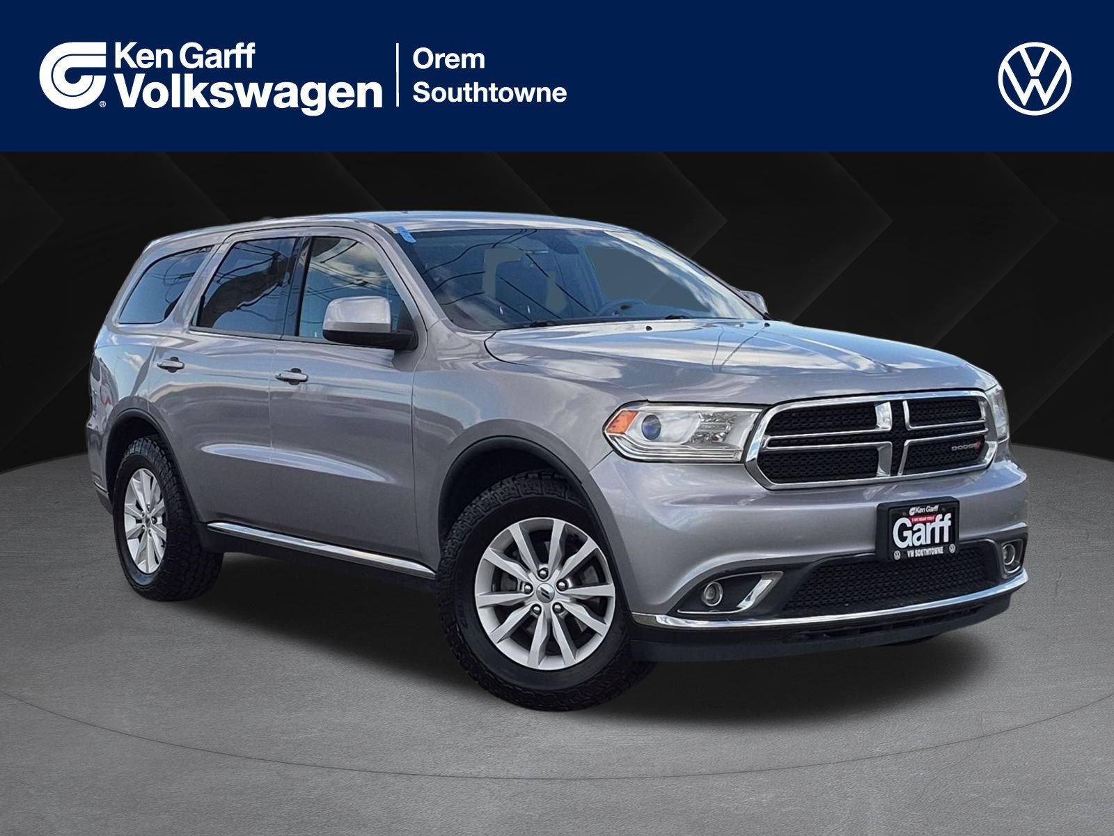 Used 2019 Billet Clearcoat Dodge SXT image 1