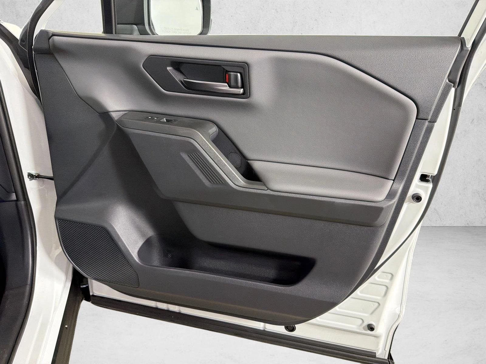 Used 2026 Ice Cap Toyota SE image 14