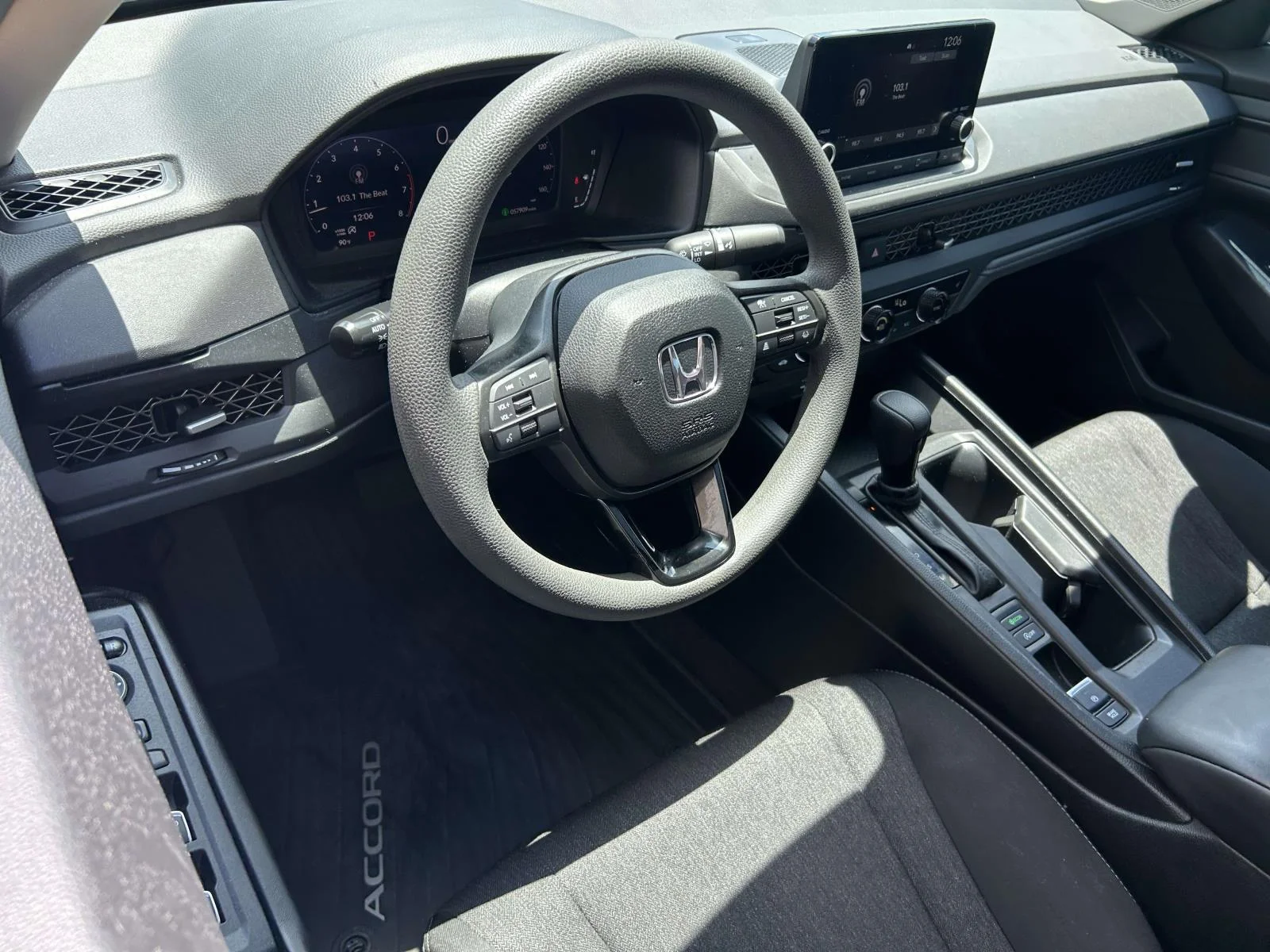 2023 Honda Accord EX - Photo 7