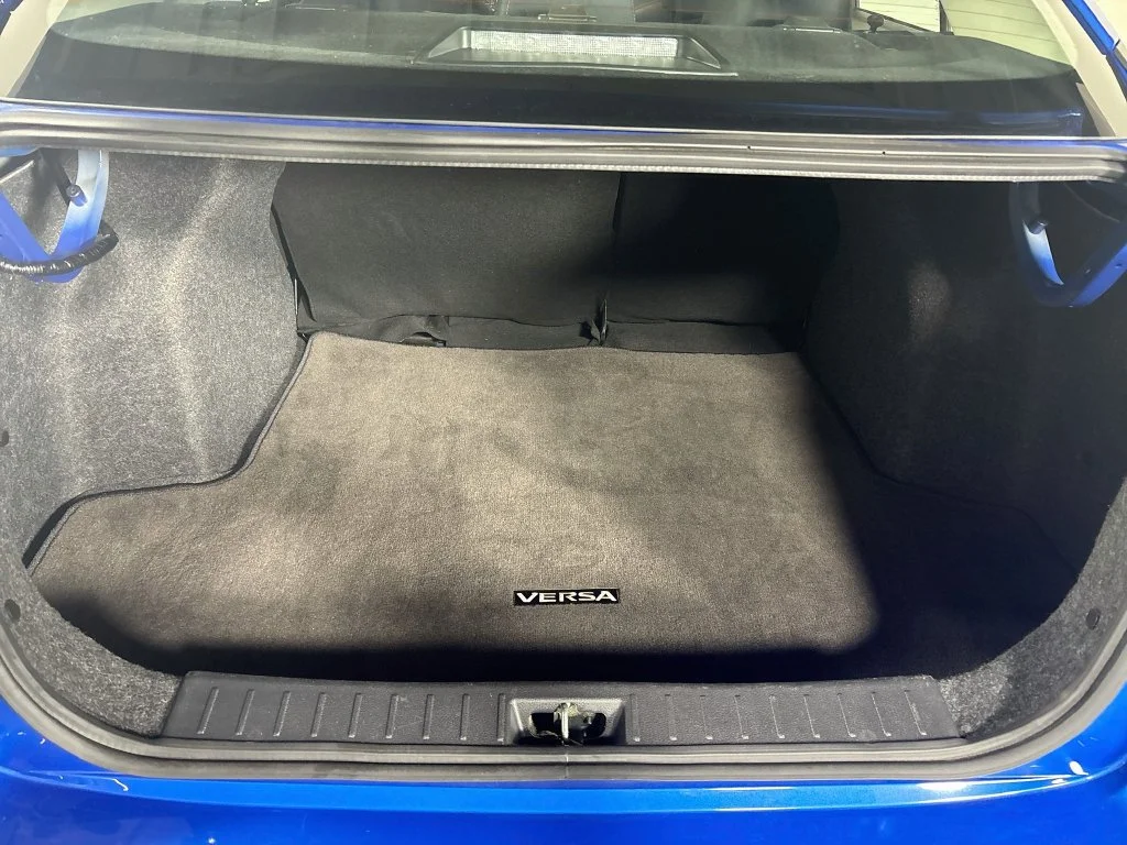Used 2024 Blue Nissan 1.6 SR image 20
