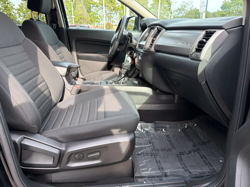 Used 2023 Black Ford XLT image 14
