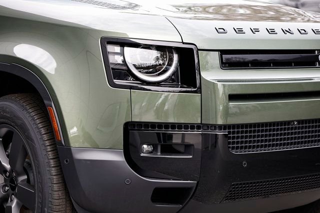 New 2026 Woolstone Green LAND ROVER S image 18