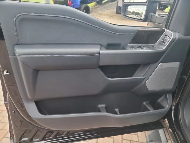 New 2026 Black Metallic Ford Lariat image 16