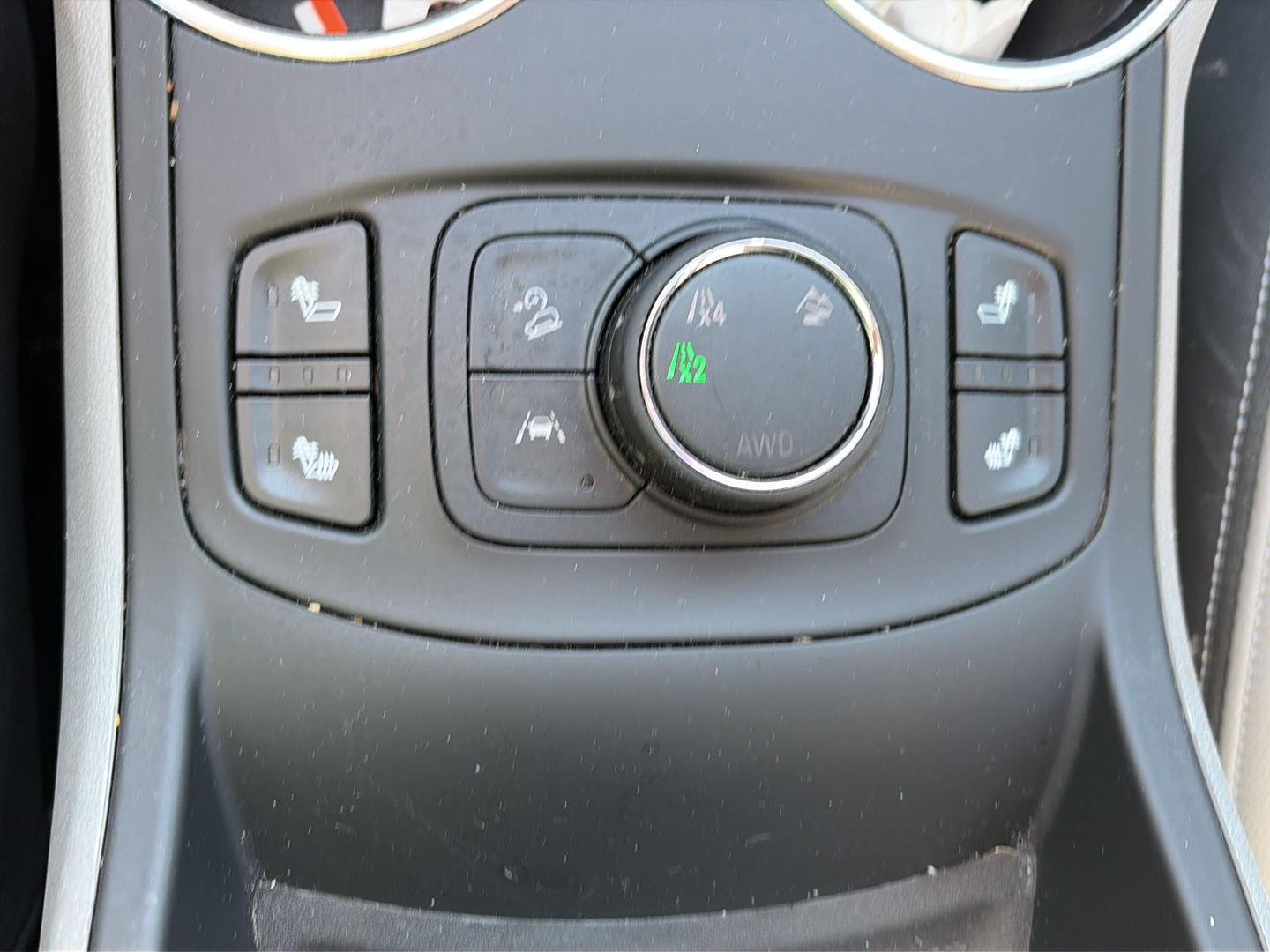 Used 2023  Gmc  image 15