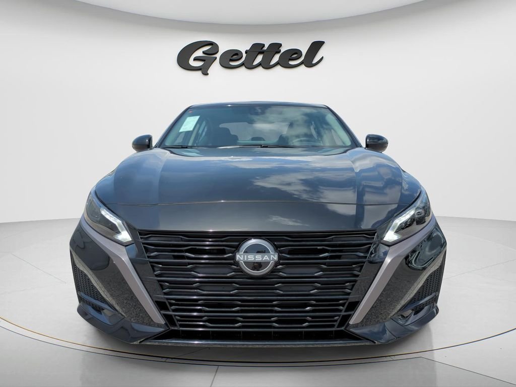 New 2026 Super Black Nissan SV Special Edition image 2