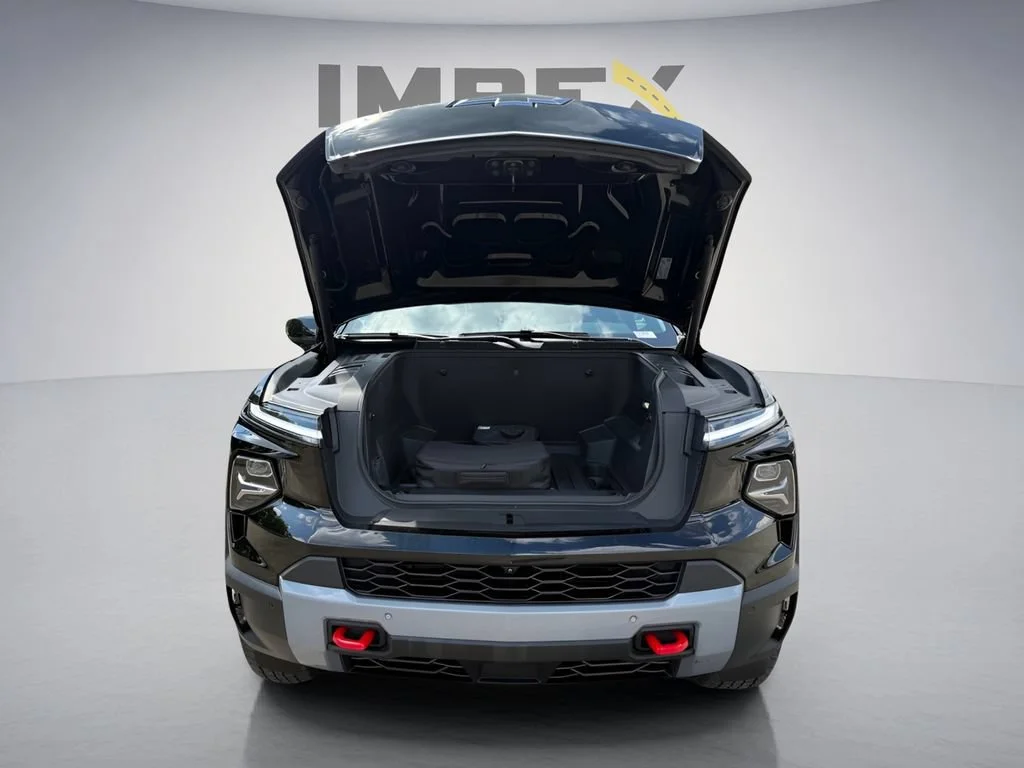 Used 2026 Black Chevrolet Trail Boss - Max Range image 37