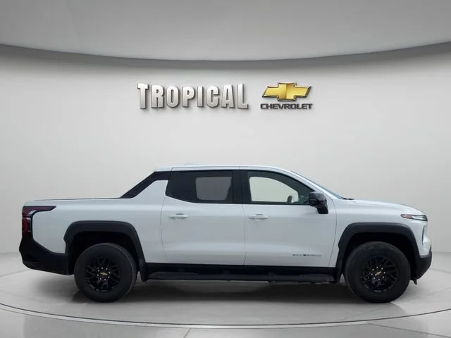 New 2026 Summit White Chevrolet LT - Extended Range image 6