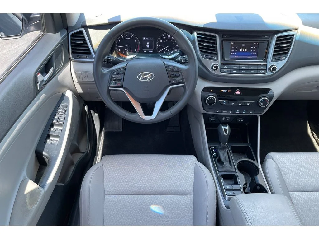 Used 2017 Coliseum Gray Hyundai Sport image 17