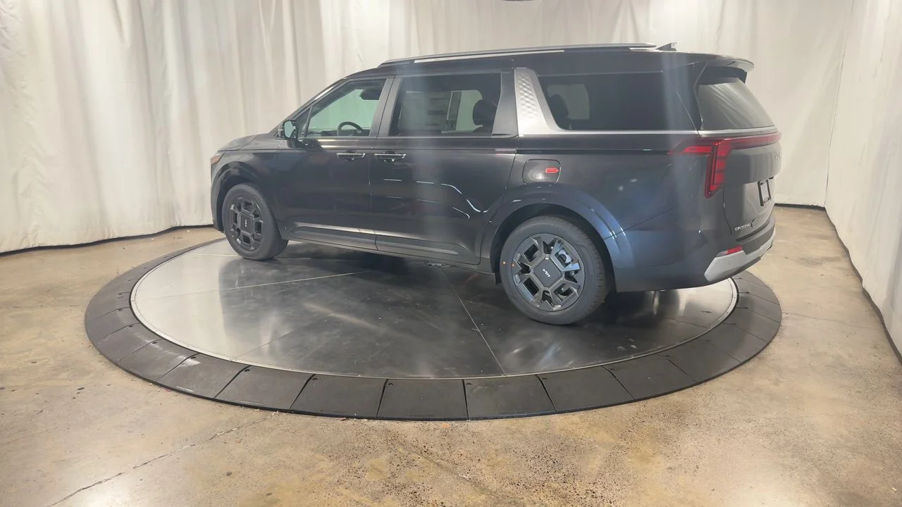 2026 Kia Carnival EX - Photo 6