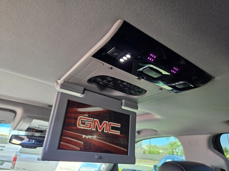 2016 GMC Yukon SLT - Photo 14