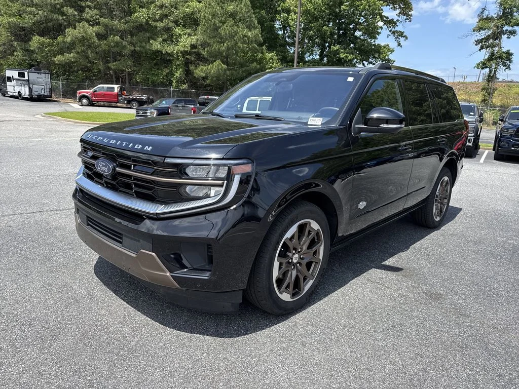 Used 2025 Black Ford King Ranch image 3