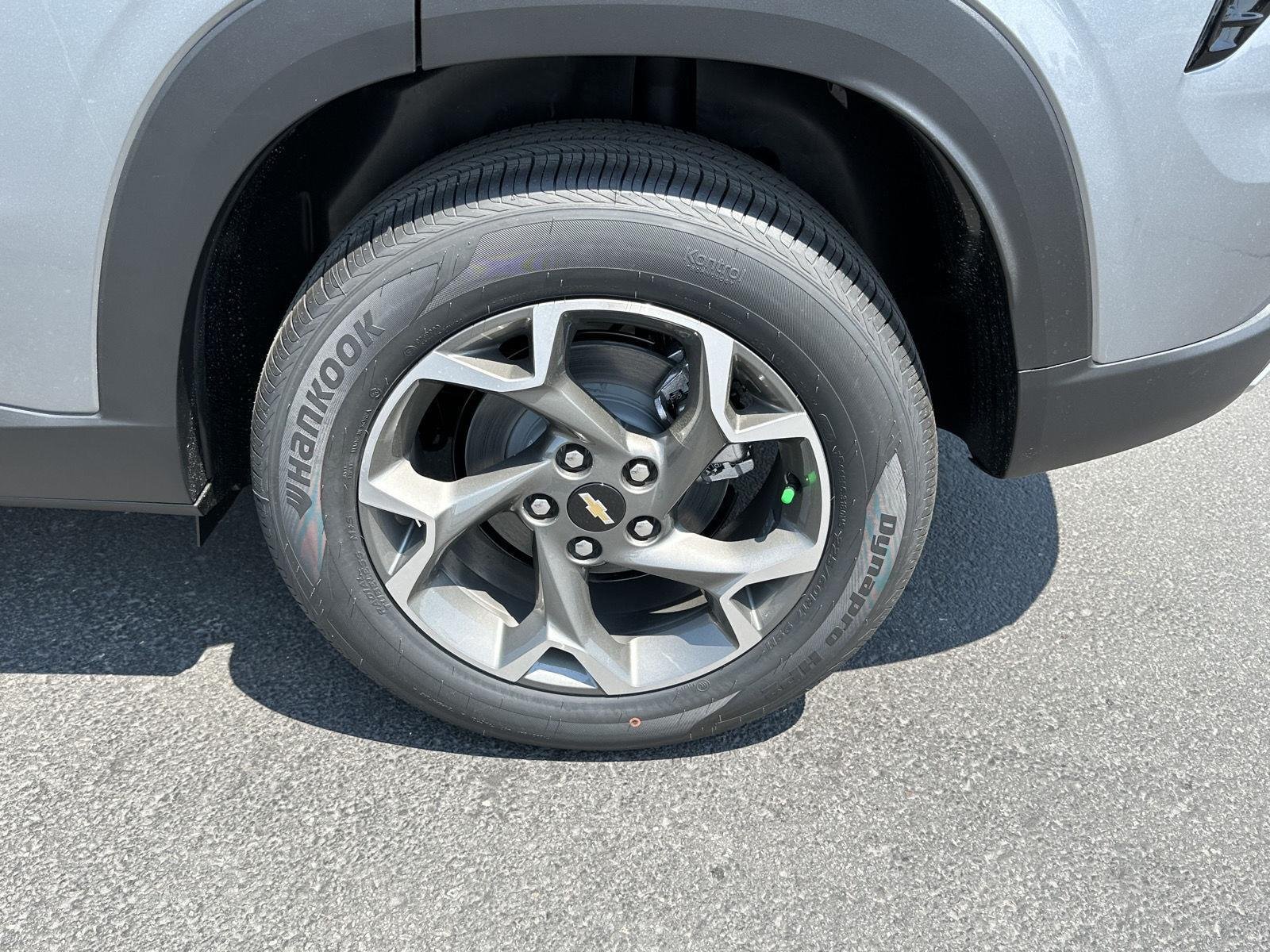 2026 Chevrolet Trax LT - Photo 14