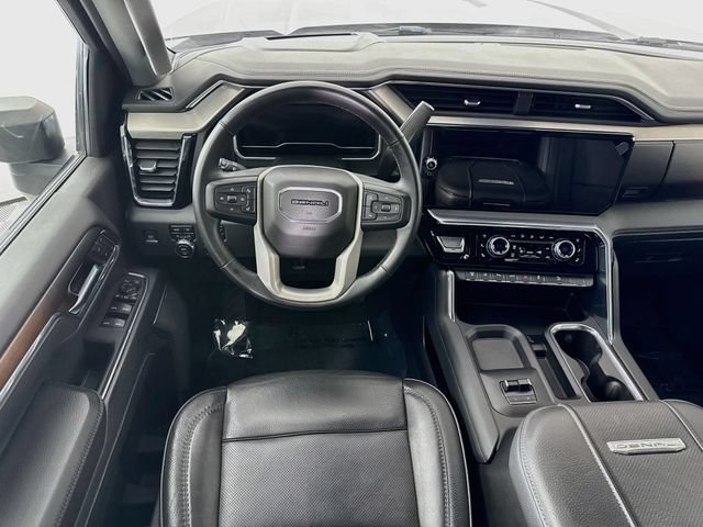 Used 2024 Onyx Black GMC Denali image 23
