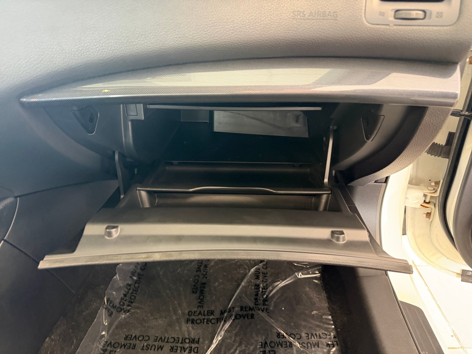 Used 2018 Pearl White Nissan 2.5 SR image 28