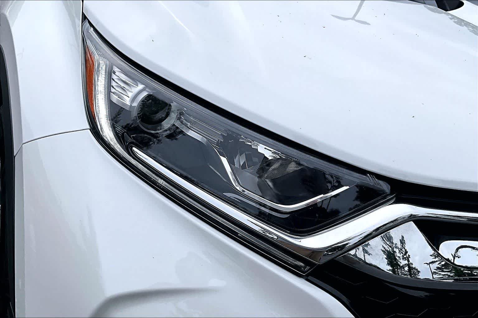 Used 2019 Platinum White Pearl Honda EX-L image 27
