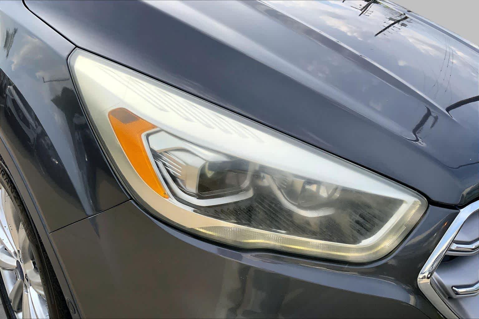 Used 2017 Magnetic Ford Titanium image 26