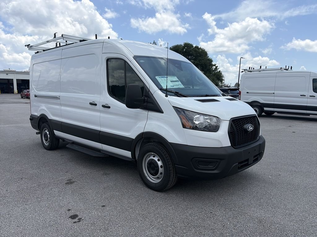 New 2026 Oxford White Ford Cargo Van image 9