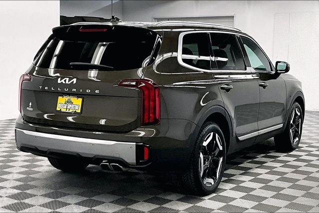 2025 Kia Telluride S - Photo 12