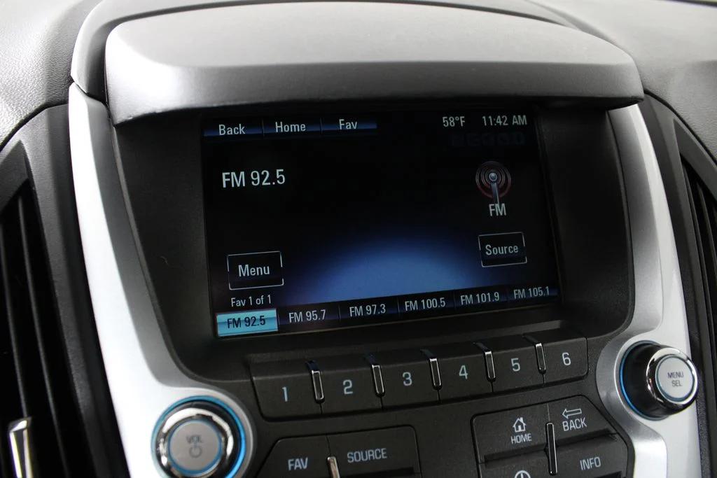 Used 2015 Black Chevrolet LT image 25