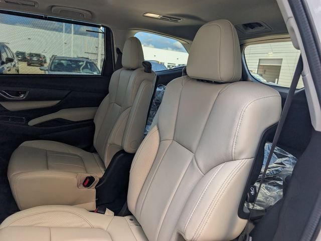New 2026 CRYSTAL WHITE PEARL Subaru Limited 7-Passenger image 20