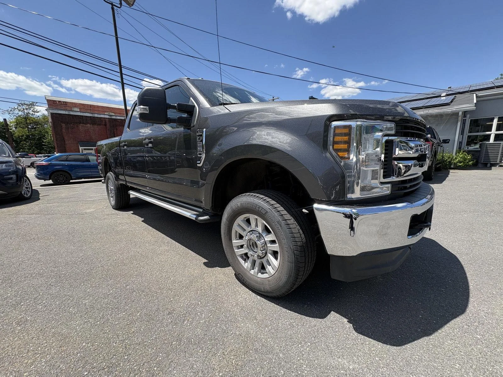 Used 2018 Magnetic Metallic Ford XLT image 12