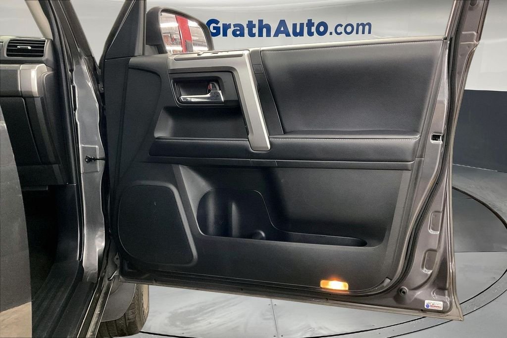 Used 2019 Gray Toyota SR5 Premium image 28