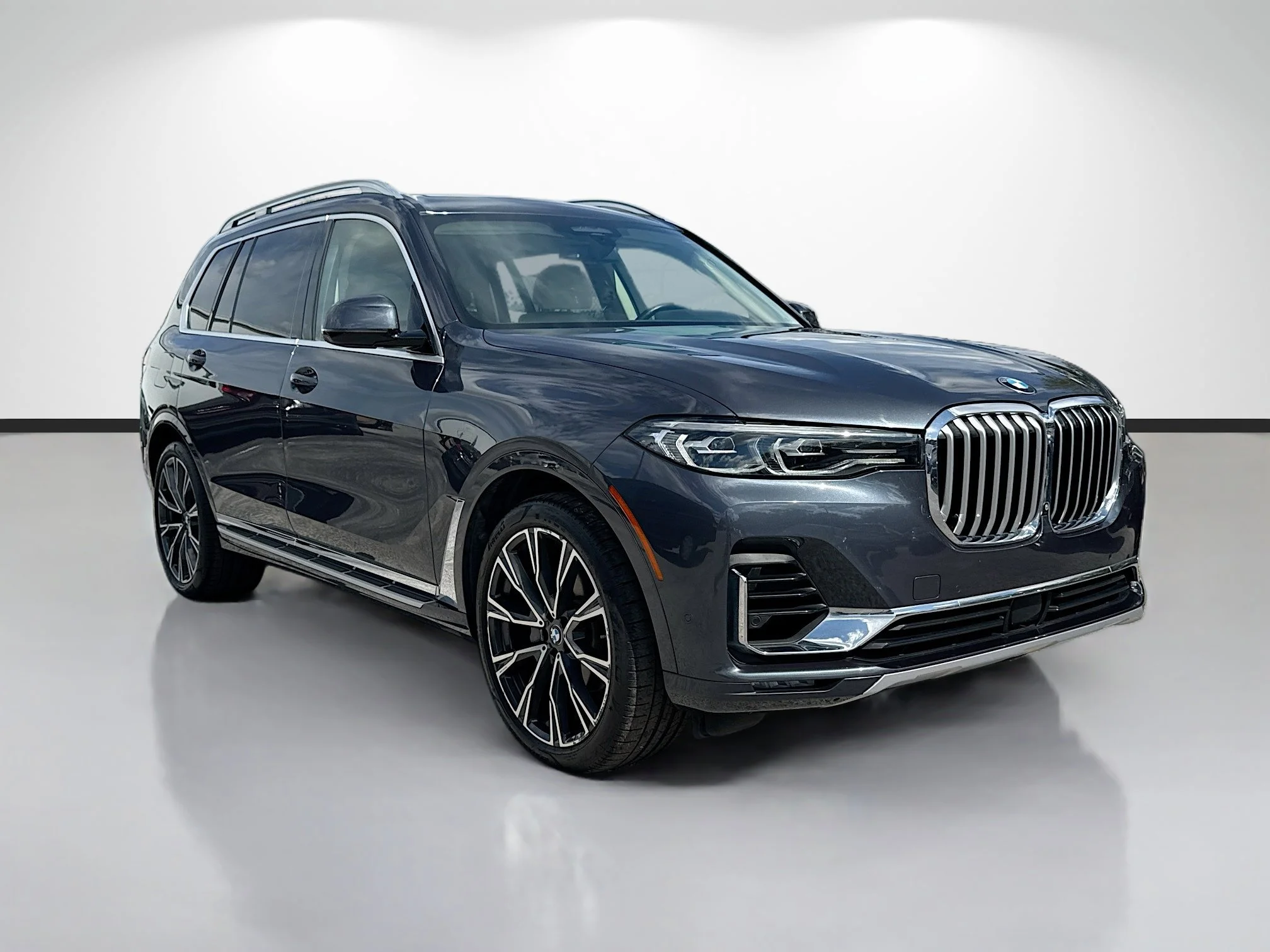 2020 BMW X7 xDrive40i's photo