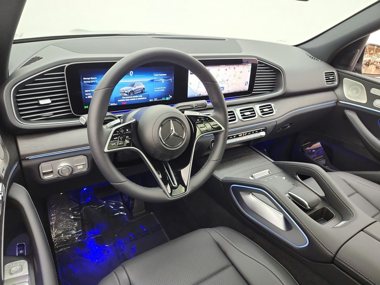 New 2026 Black Mercedes-Benz GLE 450 4MATIC® SUV image 9