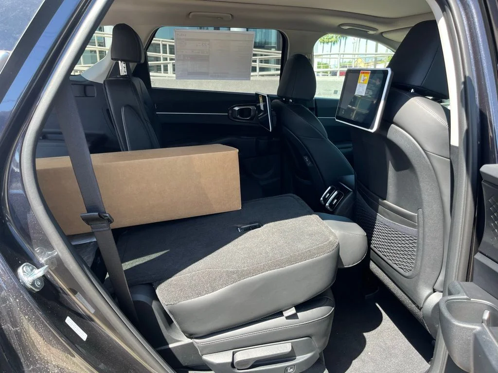 2025 Kia Sorento EX - Photo 14