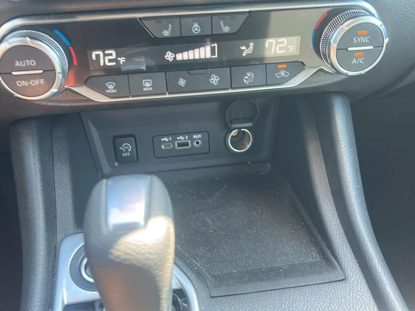 Used 2024 Electric Blue Metallic Nissan SV image 11