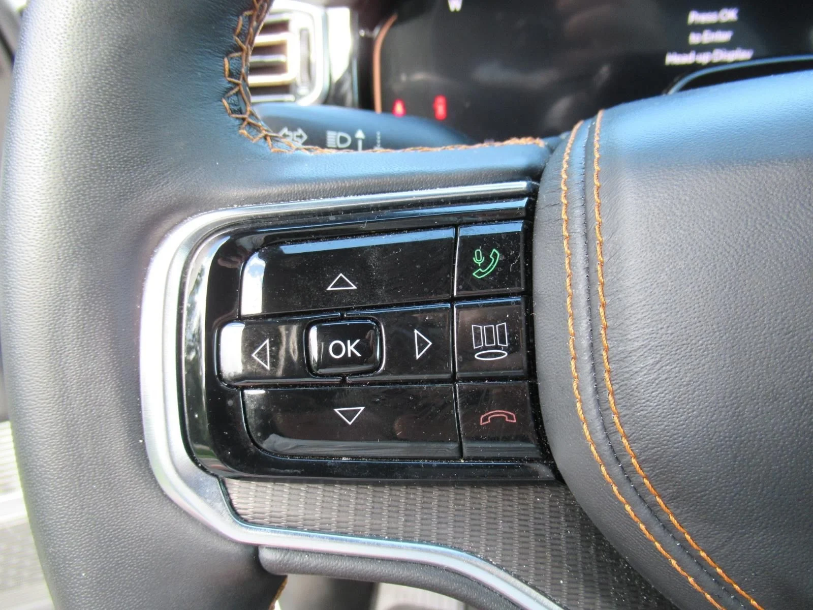 Used 2025 White Jeep Series III image 28