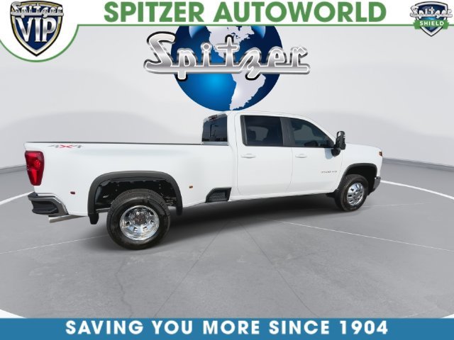 2026 Chevrolet Silverado 3500 HD photo 15 of 41