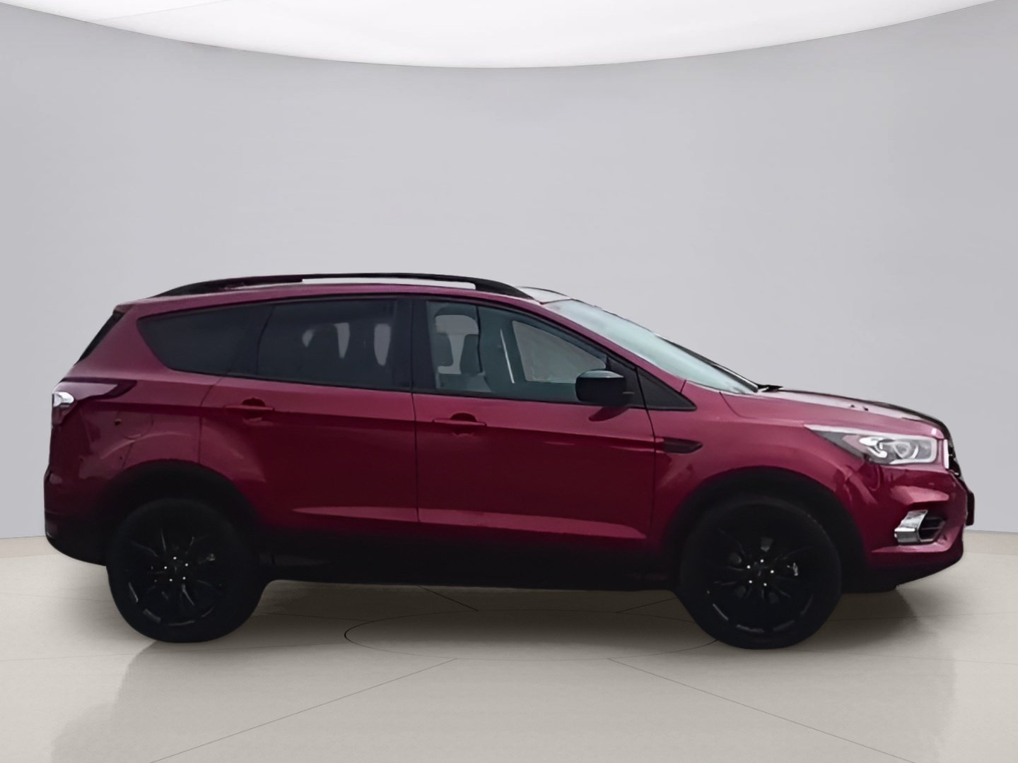 Used 2018 Red Ford SE image 6