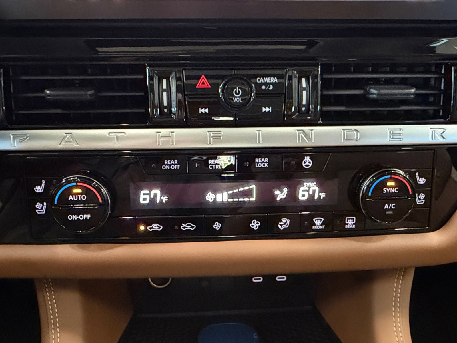 New 2026 Everest White Pearl Tricoat Nissan Platinum image 21