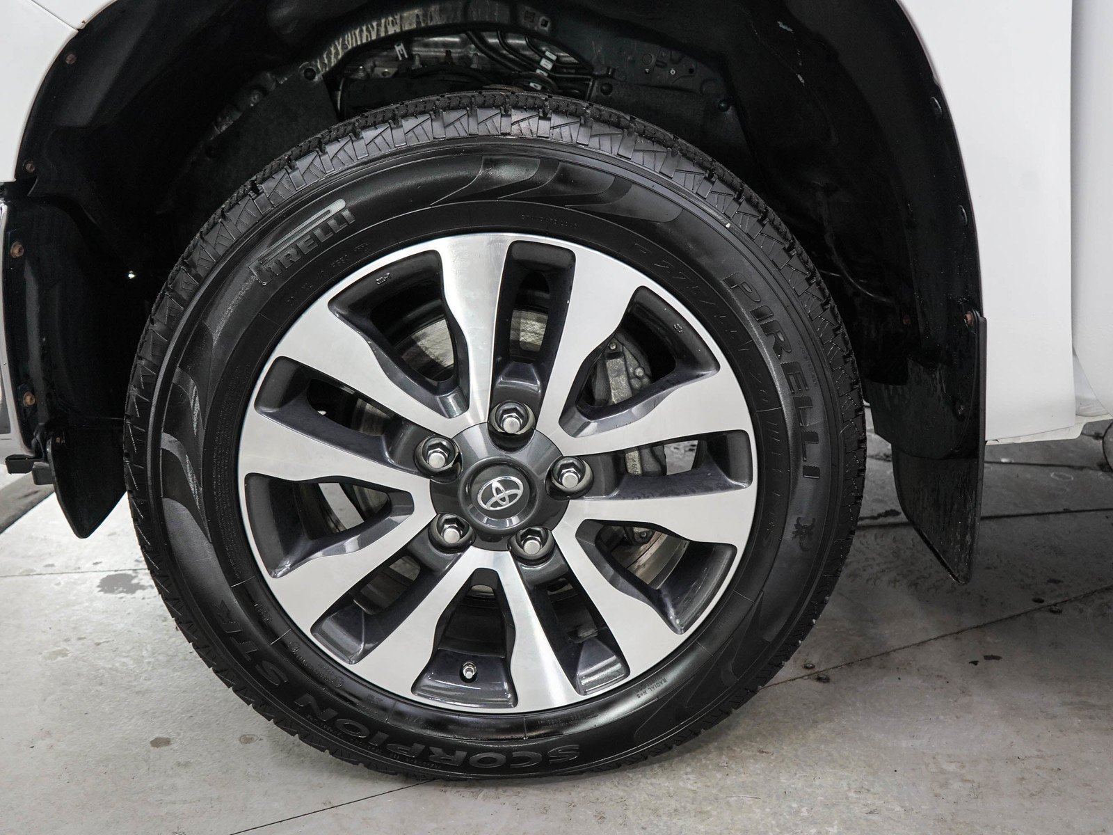 Used 2018 Super White Toyota Limited image 31