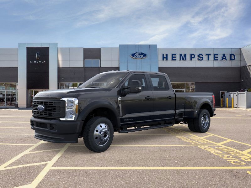 2026 Ford F-450 XL 4x4 Crew Cab 8' Box DRW's photo