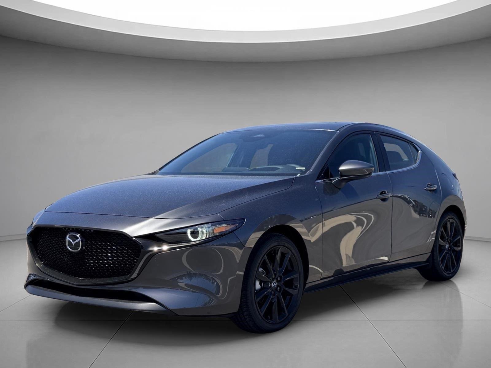 2026 Mazda CX-3 Premium MT 5-Door SKYACTIV's photo