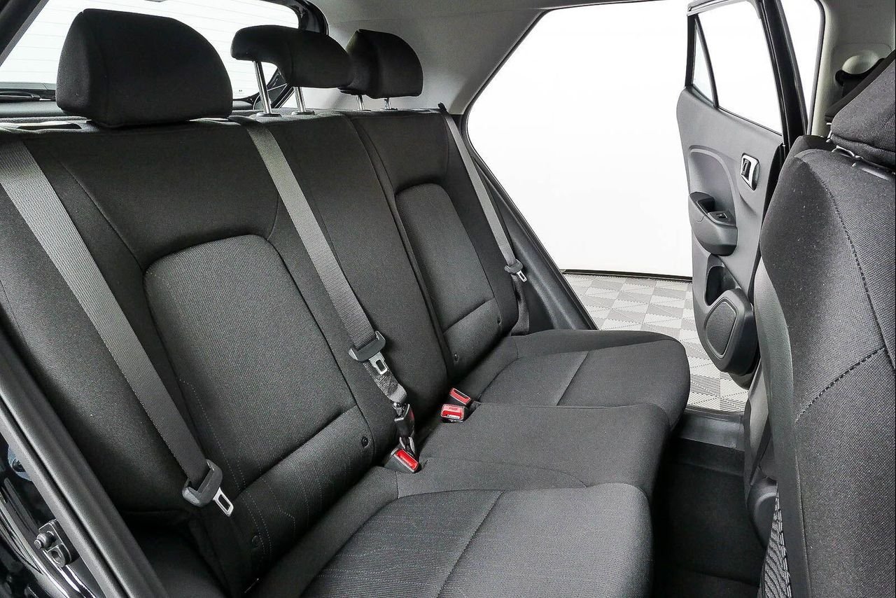New 2026 Onyx Black Hyundai SE image 54