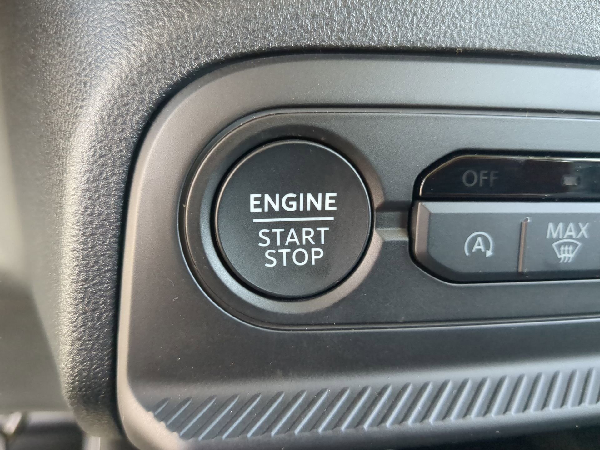 New 2026 Oxford White Ford Badlands® image 65