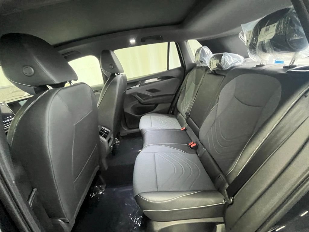 2026 Volkswagen Tiguan SE R-LINE BLACK - Photo 22