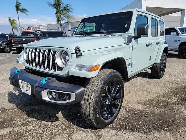 2024 Jeep Wrangler Sahara 4xe